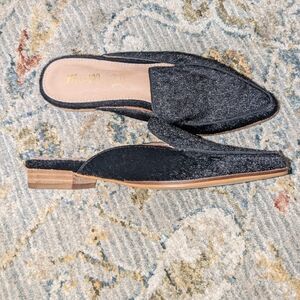 Mi.im Women's Black Leather Mules